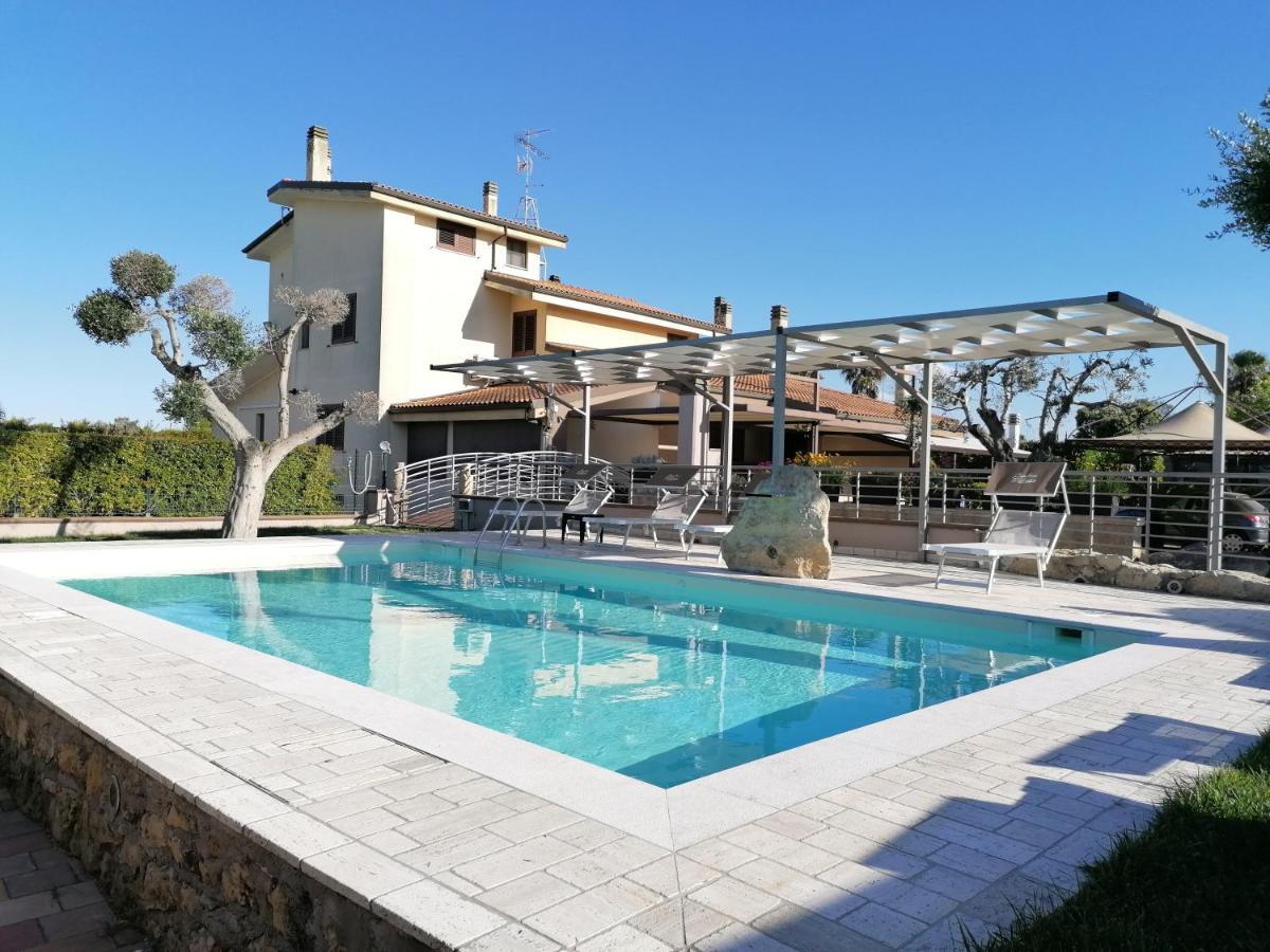 Bed & Breakfast Giardini Di Marzo Lecce Exterior photo